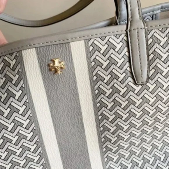 tory burch tote bag 🌼 - Picture 7 of 8